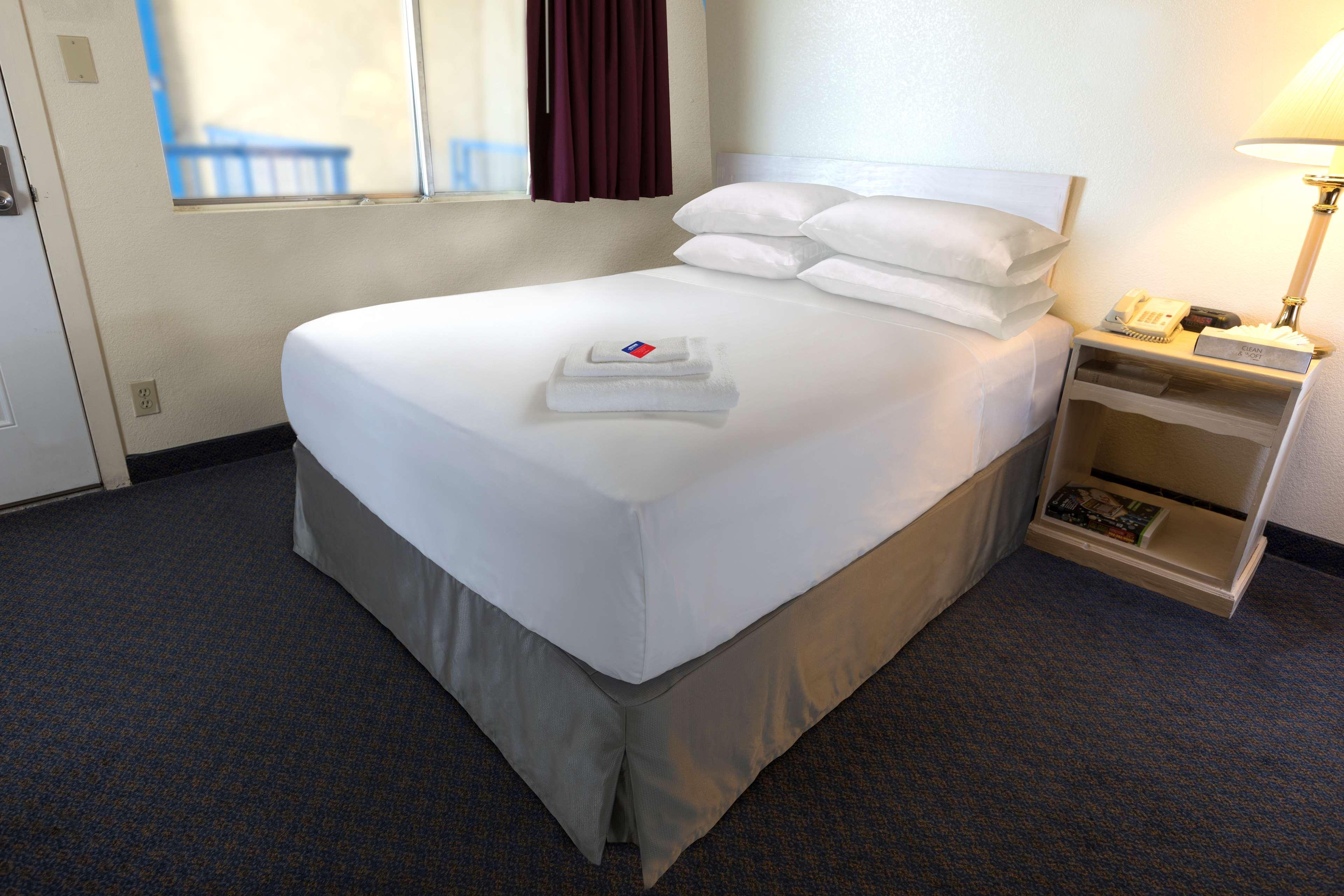 Americas Best Value Inn North Highlands Sacramento Extérieur photo